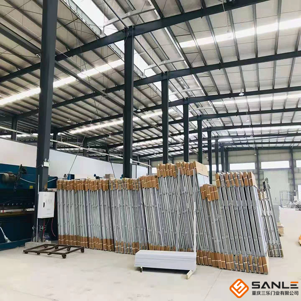 三樂防火門窗工廠內(nèi)部實(shí)拍